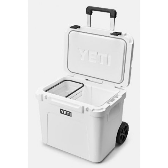 YETI Tundra 35 Insulated Chest Cooler, Harvest Red at