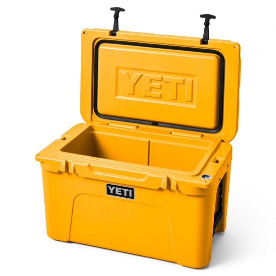 https://www.wylaco.com/image/cache/catalog/alpine-yellow-tundra-45-cooler-550x550.jpg